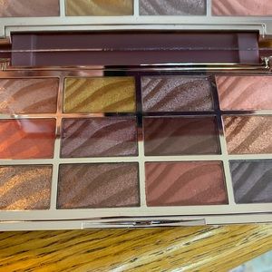 Ciate London the velvet palette